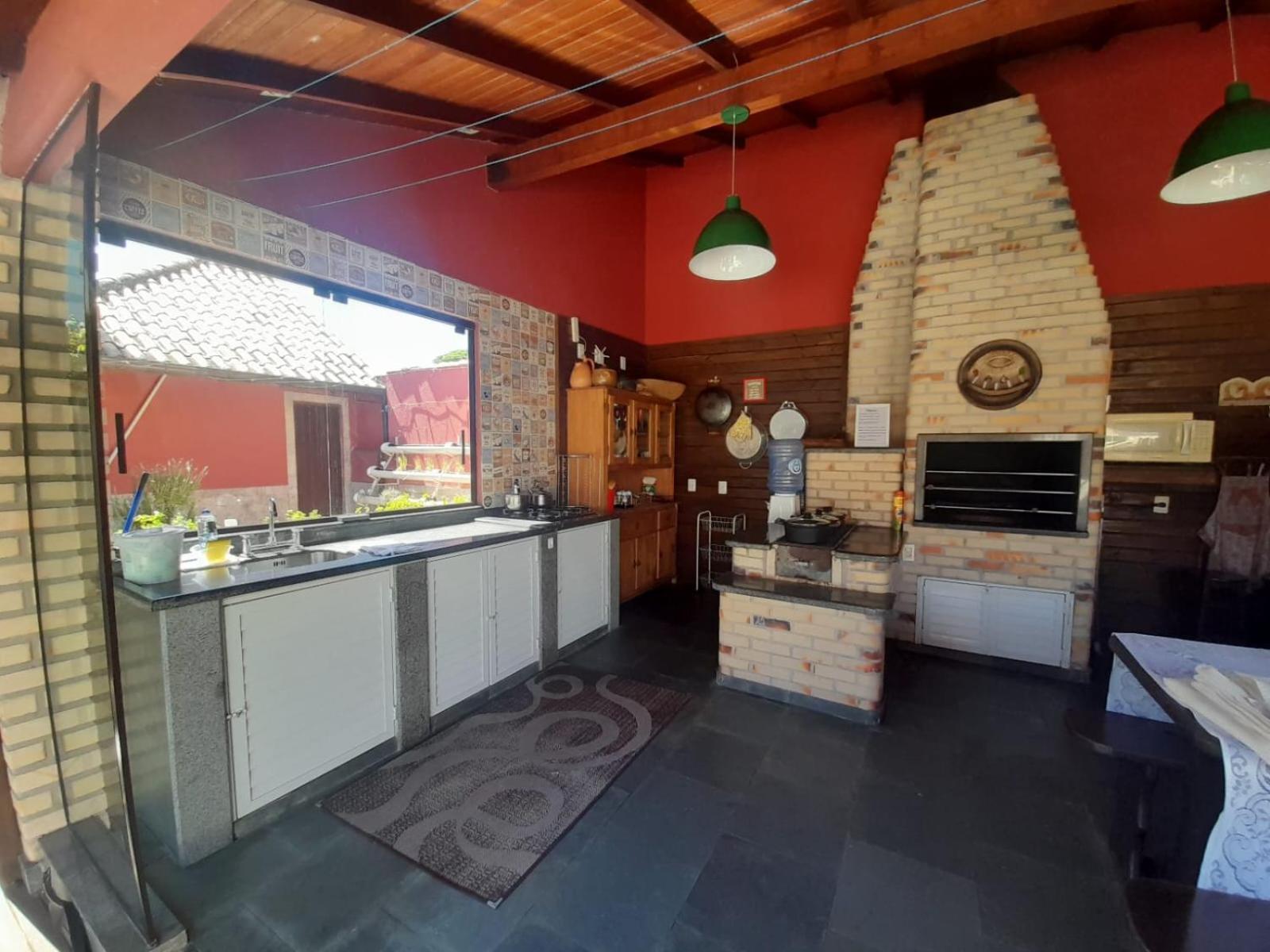 Casa Com Piscina Ingleses 0181